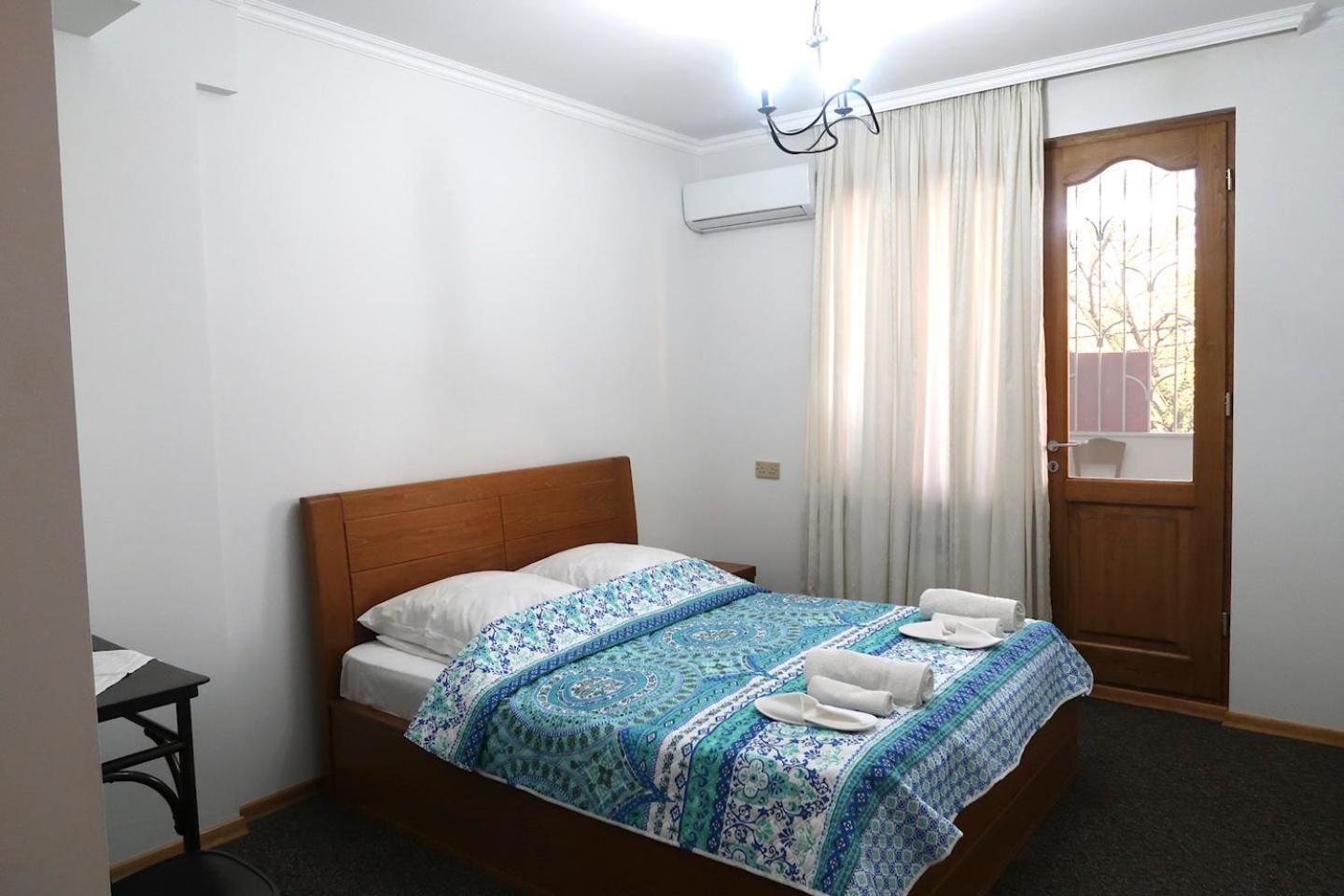 Guest House Merci Тбилиси Екстериор снимка