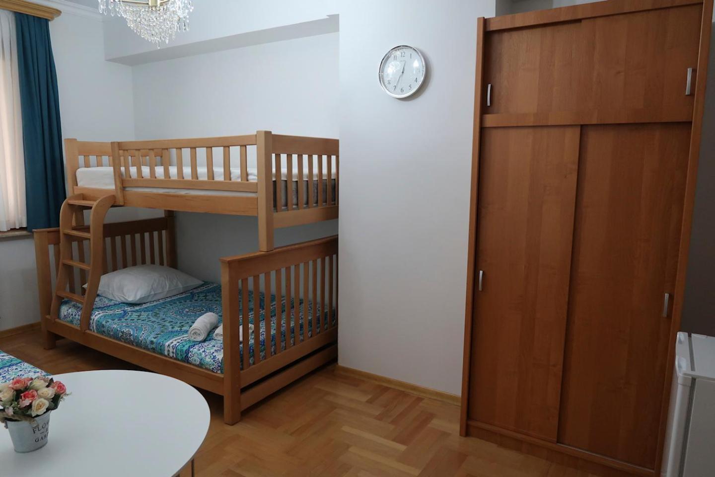 Guest House Merci Тбилиси Екстериор снимка
